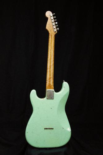 B3